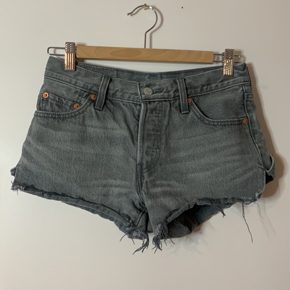 Levi’s 501 Button Fly Cutoff Grey Short Shorts Women size 25 - Picture 2 of 15